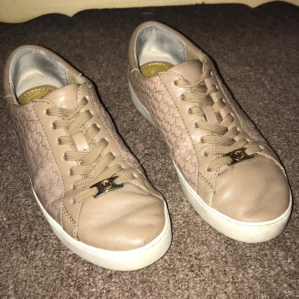 Micheal Kors sneakers